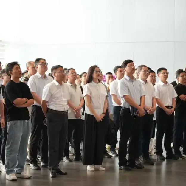 جلسه تبادل موتور SAIC-GM-WULING و DONGFENG LIUZHOU